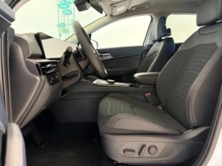 Kia Sportage Premium 1,6 T-GDI AWD 7DCT 132 kW 7 Jahre Garantie (180 PS) Sound-Paket, 2-Zonen-Klimaautomatik, Sitz-/Lenkradheizung, Regensensor, Navi, DAB, Apple CarPlay/Android Auto, Rückfahrkamera, Parksensoren v/h, adaptive Full-LED, 18 Zoll LM, elektr. Heckklappe, 1,6 T-GDI AWD 7DCT